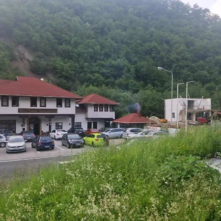 Gostinjska kuća Motel Konak 3*